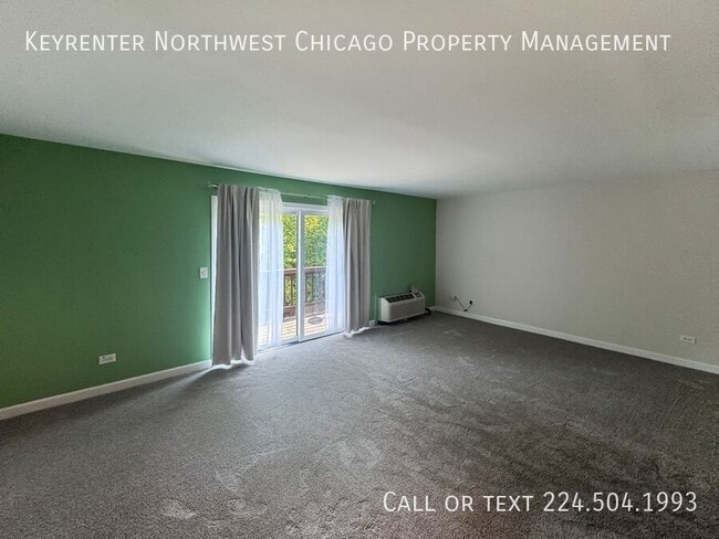 Building Photo - 33561 N Royal Oak Ln