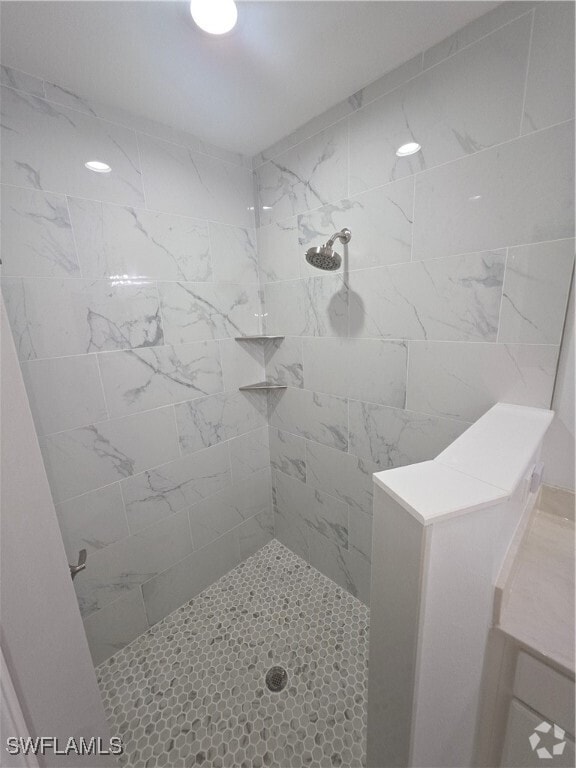 Building Photo - 610 NW 36th Pl