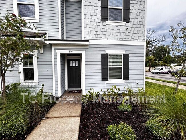 Foto del edificio - 379 Annies Pl