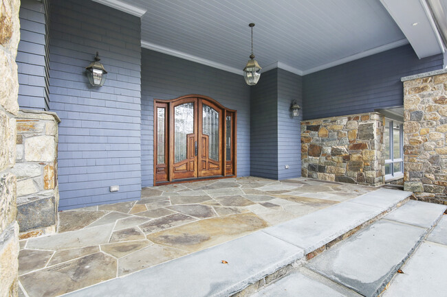Building Photo - 55 Cutler Rd