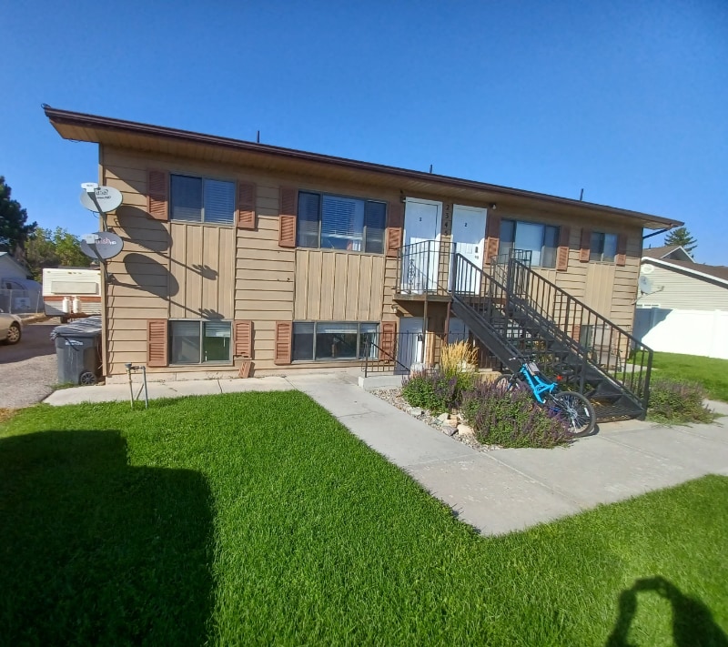 Primary Photo - 2345 Stace St