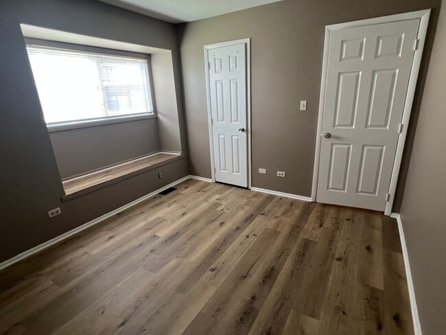 Foto del edificio - 2664 Woodview Ct