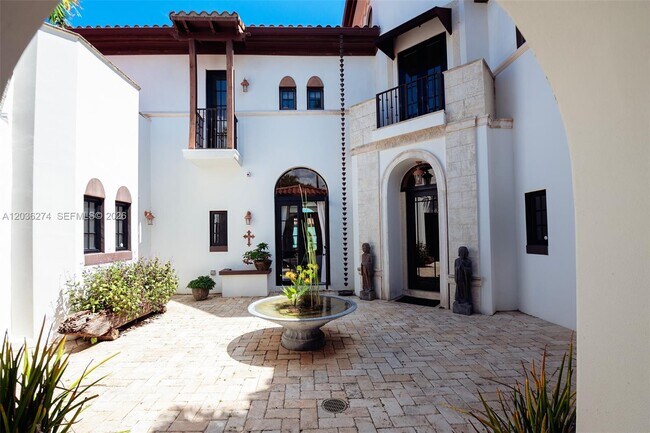 Building Photo - 6220 SW 86th St