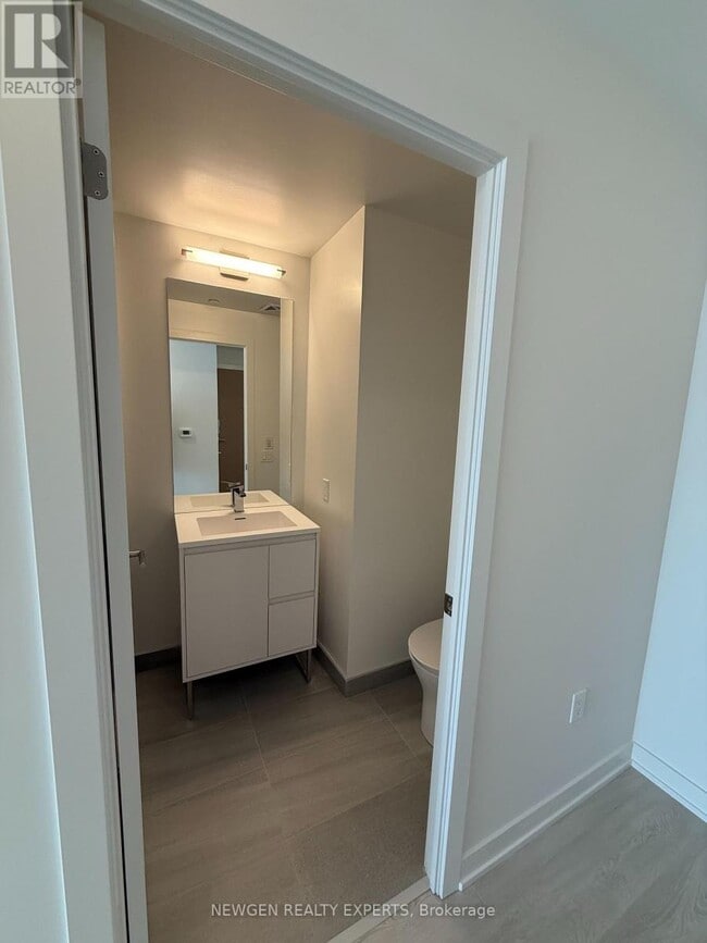 Building Photo - 1 Quarrington Lane