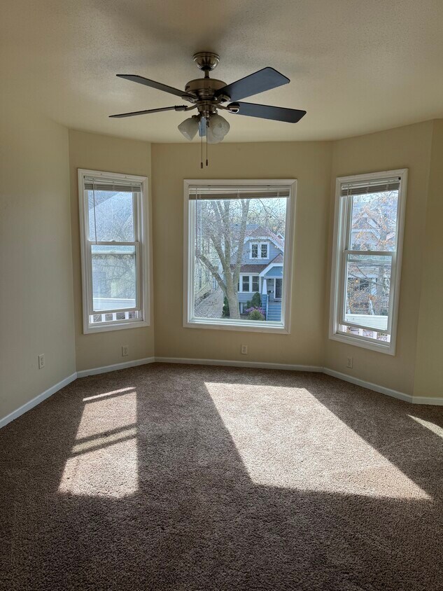 Foto principal - 2108 N 1st St