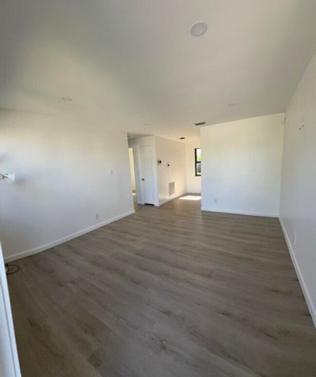 Foto del edificio - 212 NW 11th Ave