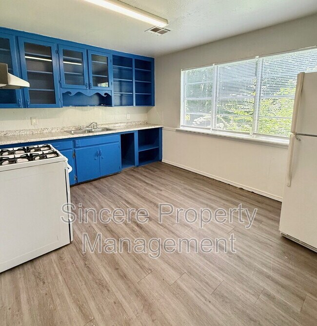 Foto del edificio - 4120 SE 41st St