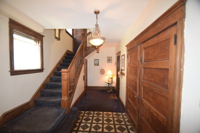 Lobby of building - 900 Grandview Ave