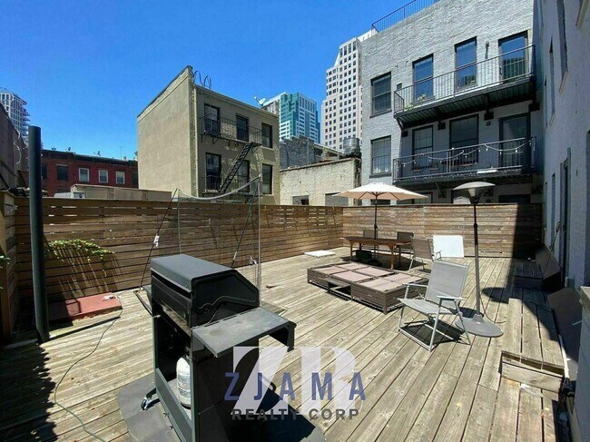 Foto del edificio - 72 Willoughby St