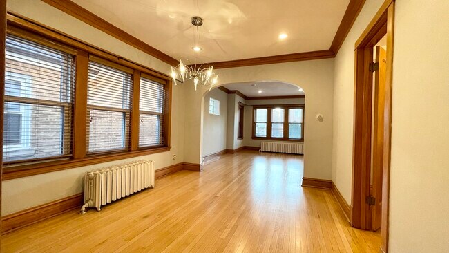 Foto del edificio - 4943 N Marmora Ave