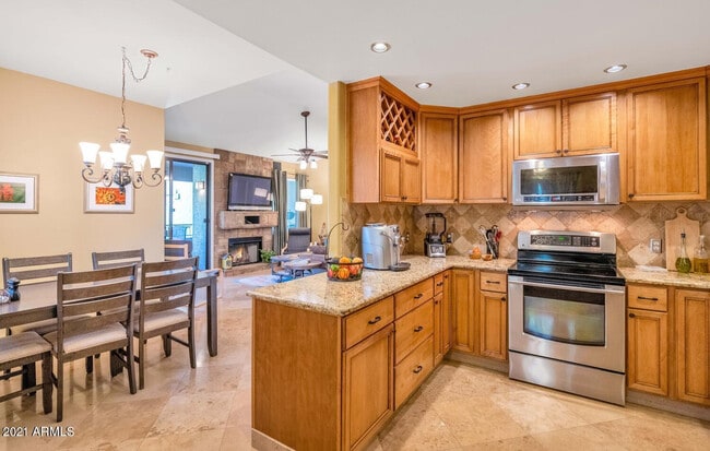 Foto del edificio - 15151 N Frank Lloyd Wright Blvd