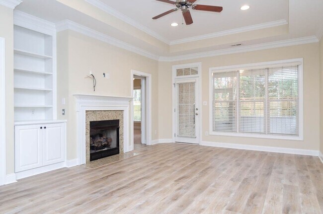 Building Photo - 5040 Whitner Dr
