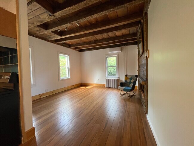 Foto del edificio - 4 Horton Ln