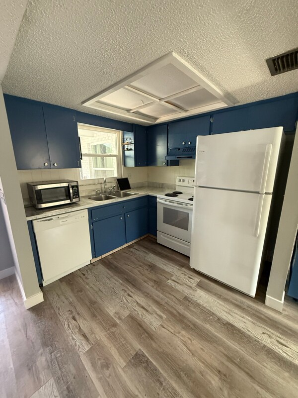 Foto del edificio - 1811 East Dr