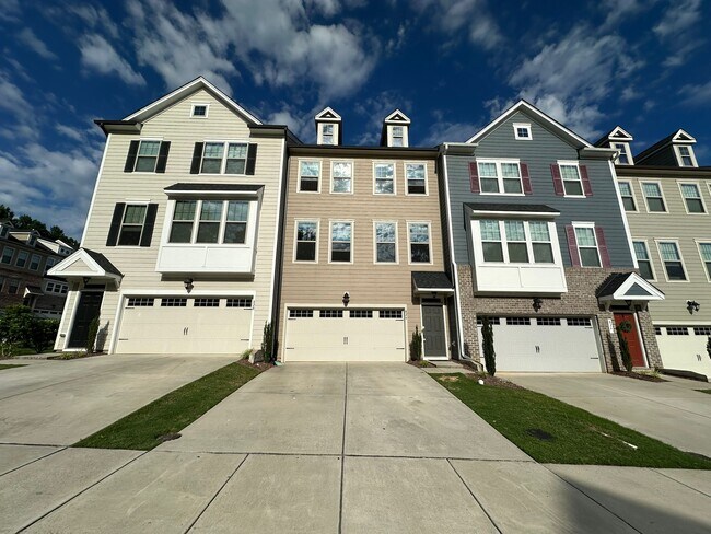 Building Photo - 826 Richmont Grove Ln