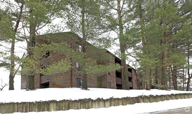 Foto del edificio - Assabet Gardens