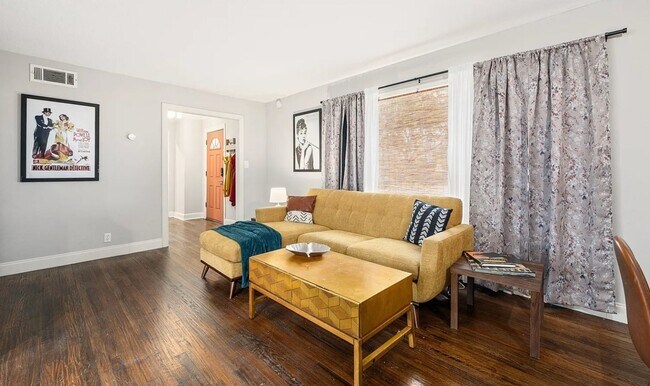 Foto del edificio - 4132 Rothington Rd