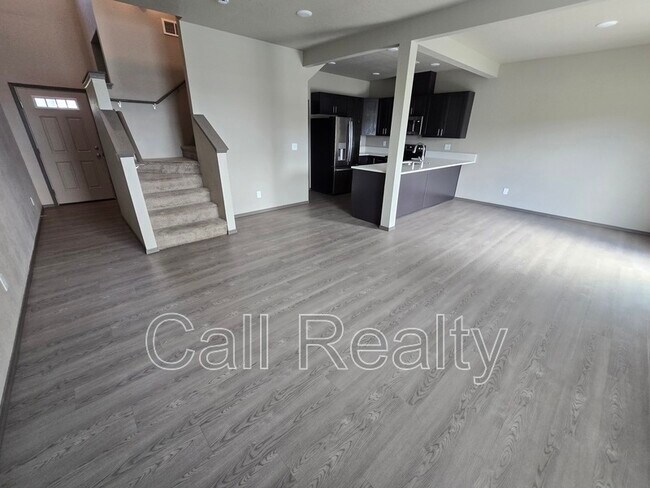 Foto del edificio - 9618 E Nixon Ln