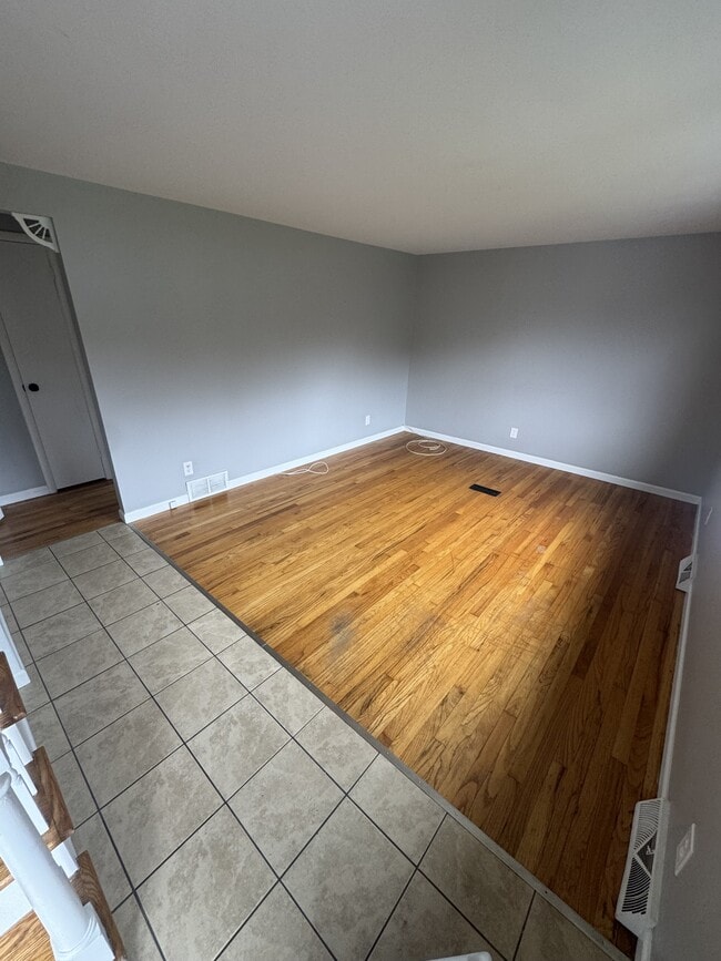 Photo - 616 Boston Rd House