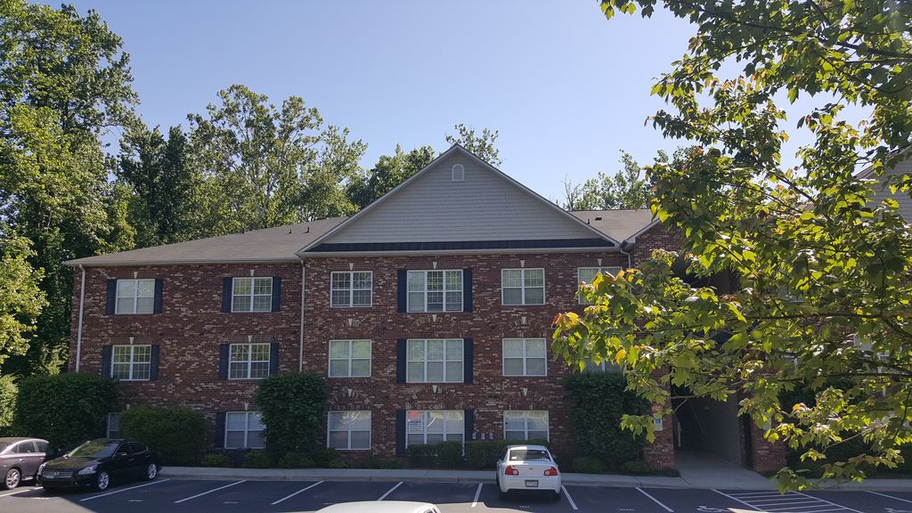 Primary Photo - 5236 Hilltop Rd