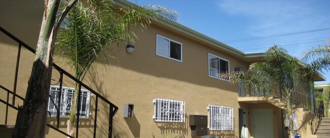 Foto del edificio - 1167 Daisy Ave