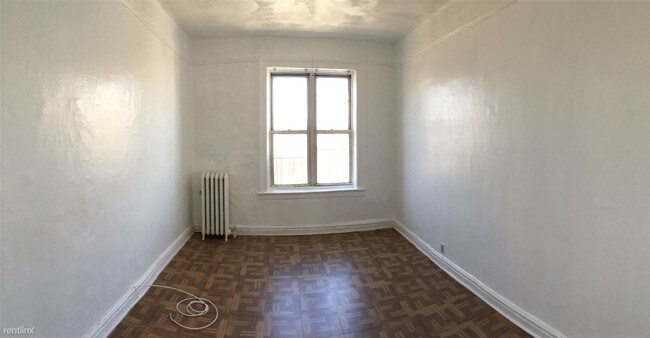 Building Photo - 3547 34th St