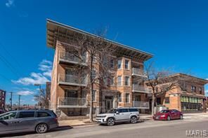 Foto del edificio - 627 Clara Ave