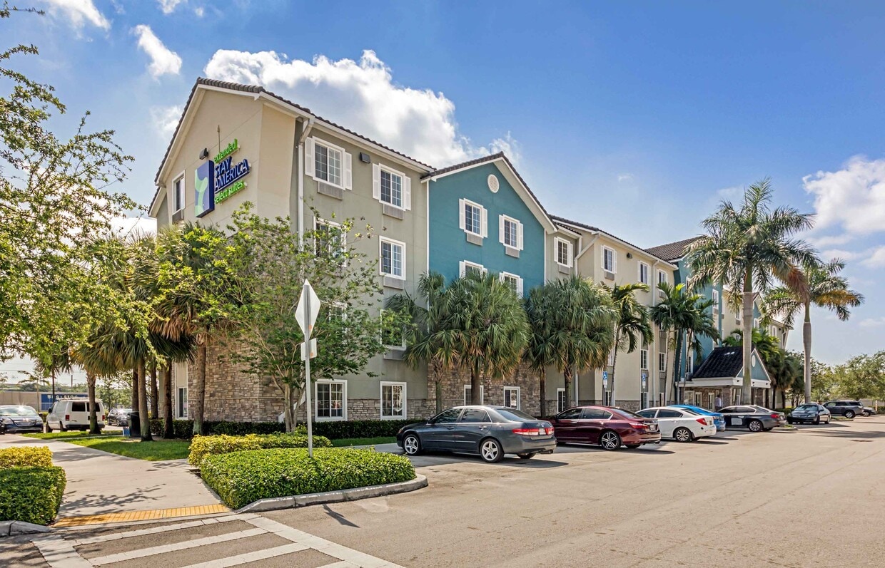 Primary Photo - Furnished Studio-Fort Lauderdale - Airport...