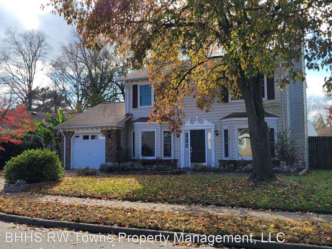 3 br, 2.5 bath House 1204 Freehold Close House Rental in Virginia