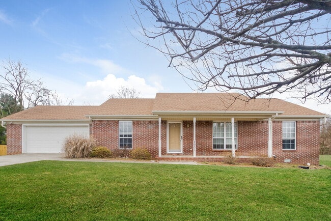 Building Photo - 2651 Battleground Dr