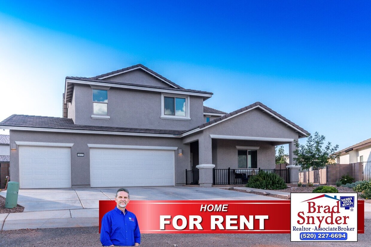Primary Photo - Beautiful 2-Story Home, 5 Bedroom, 3 Full ...