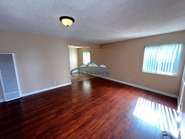 Photo - 4747-4747 W 160th St Apartment