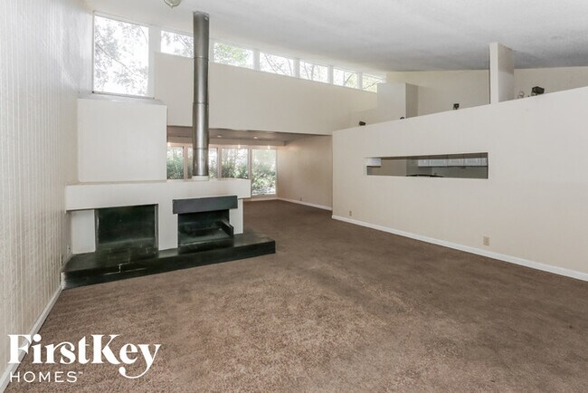 Foto del edificio - 5233 Edenshire Ave