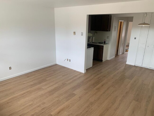 Foto del edificio - 7000 Kennedy Ave