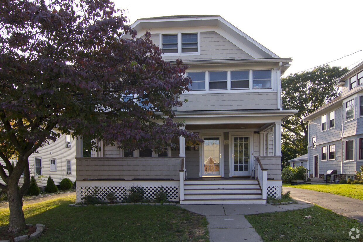 Building Photo - 29 Woodbury Ave