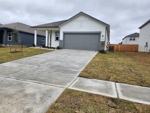 Building Photo - 31306 Gayle Prairie Oaks St