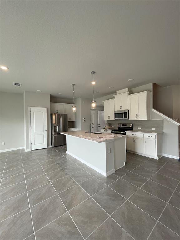 Building Photo - 640 Astera Winds Ln