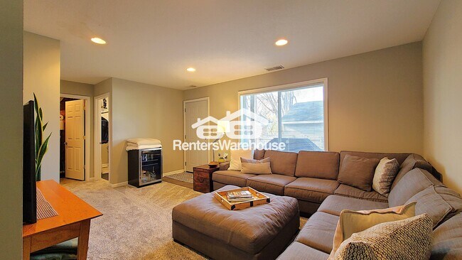 Foto del edificio - 319 4th St N