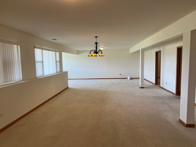 Living room - 12773 Eagle Ridge Ln