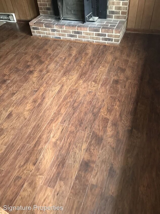 Foto principal - 4 br, 2 bath House - 126 Welch Park