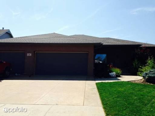 Primary Photo - 511 E Cheyenne Ct