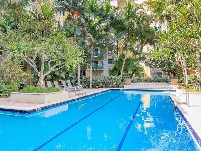 Foto del edificio - 6001 SW 70th St