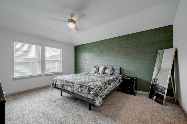 Foto del edificio - 302 Dusty Bridle Ln