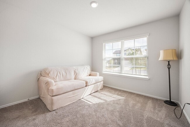 Foto del edificio - Lease Home in Comal County is Ready for Im...