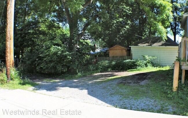 Foto del edificio - 1 br, 1 bath House - 614 1/2 N. Gilbert St...