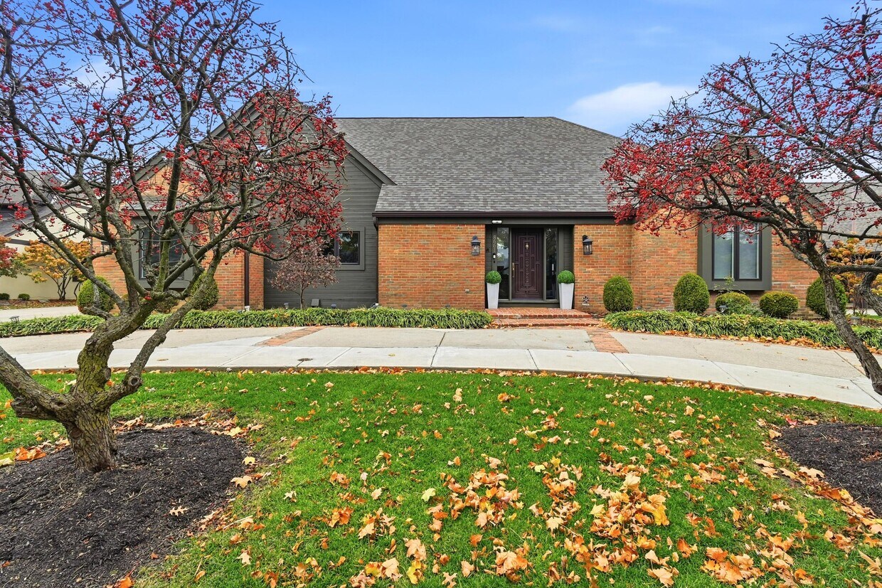 Foto principal - 8661 Craigston Ct