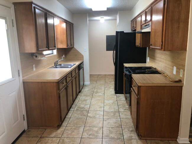 Foto del edificio - 3 Bedroom in Hallsville ISD