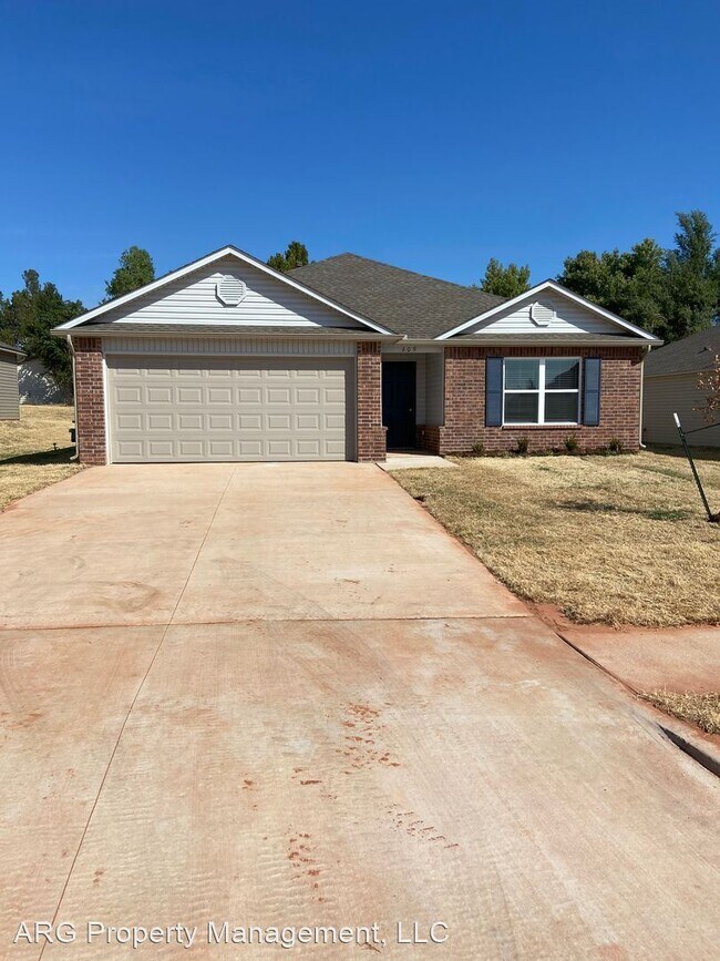 Building Photo - 3 br, 2 bath House - 609 W Ava Drive