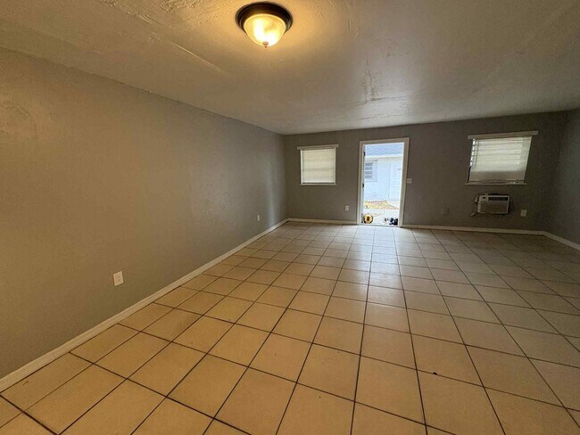 Foto del edificio - 221/223/225/227 Maria Street