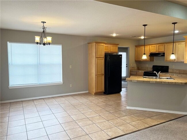 Foto del edificio - 2827 N Cassius Ln